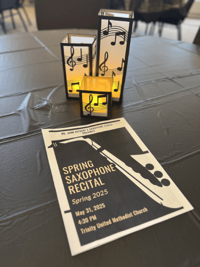 img-spring-saxophone.png
